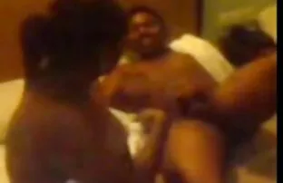 XXX Dina melakukan perampokan. video xxx jepang tanpa sensor